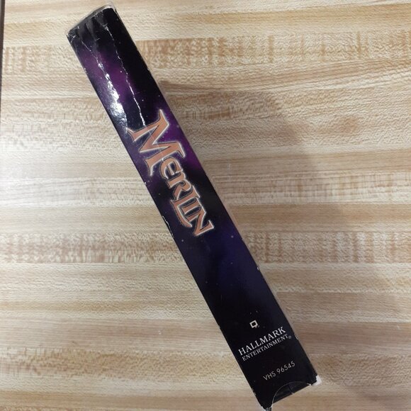 Merlin 1998 VHS Hallmark Sam Neill Rutger Hauer Isabella Rossellini Carter 90s - Picture 3 of 9